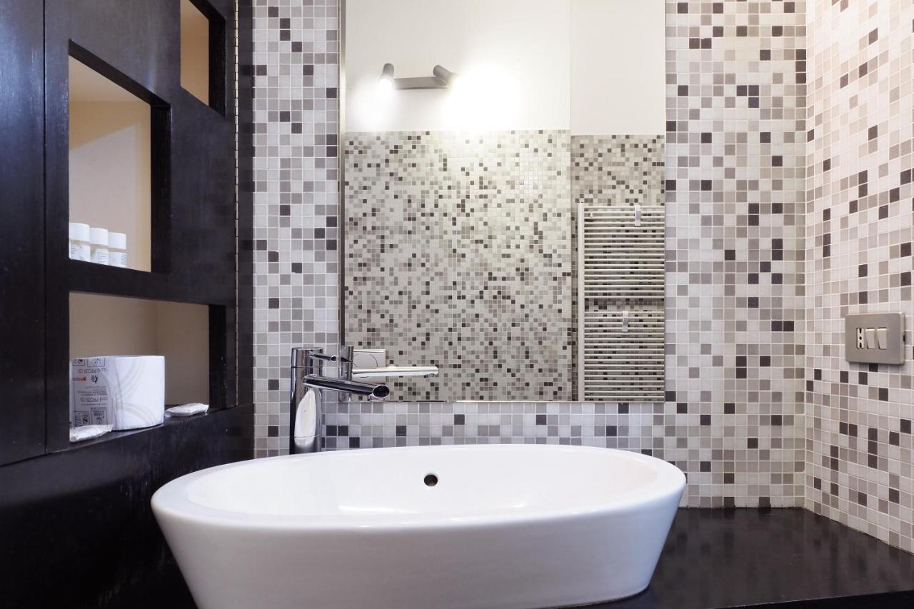 Mila Apartments Alessi Milan Exterior photo